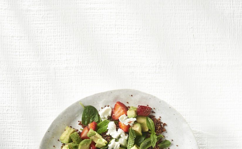 Quinoa, Strawberry and Avocado Salad Bowls