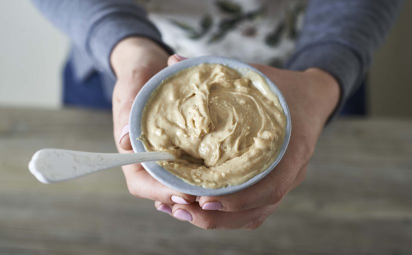 Homemade Roasted Cashew and Cinnamon Nut Butter